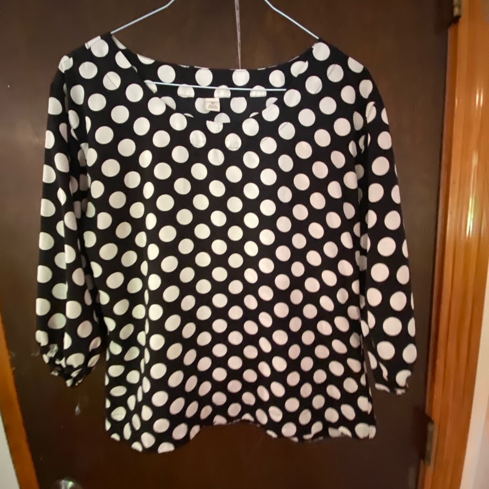 Old Navy Black and White Boxy Blouse